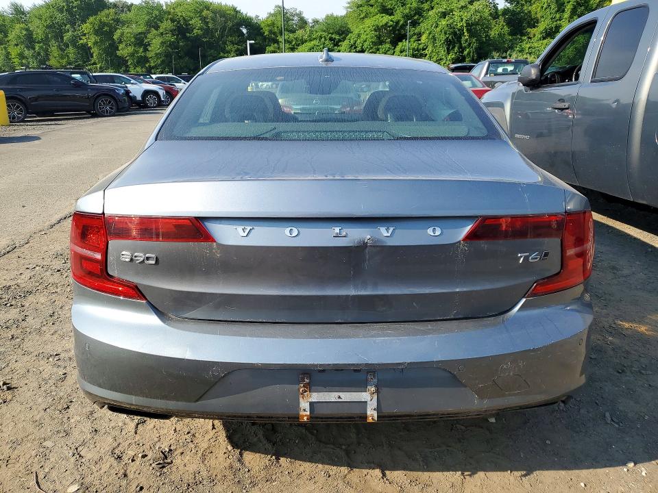 Photo 6 from auction – 2018 VOLVO S90 with VIN LVY992MK8JP020423