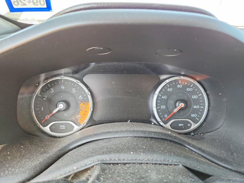 Photo 9 from auction – 2018 JEEP RENEGADE with VIN ZACCJADB2JPJ11184