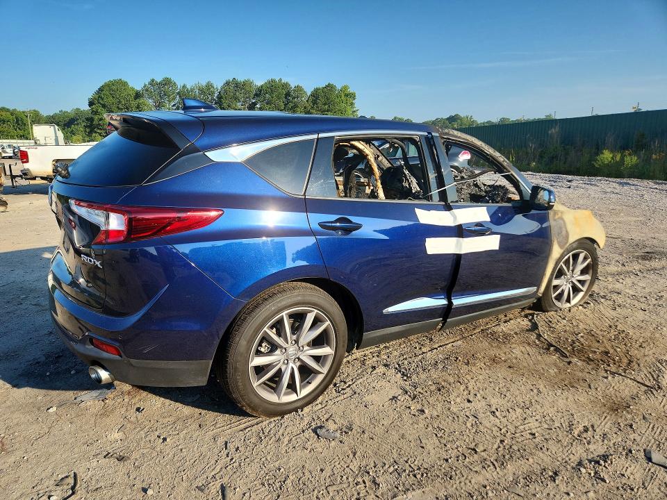 Photo 3 from auction – 2019 ACURA RDX with VIN 5J8TC1H52KL025656