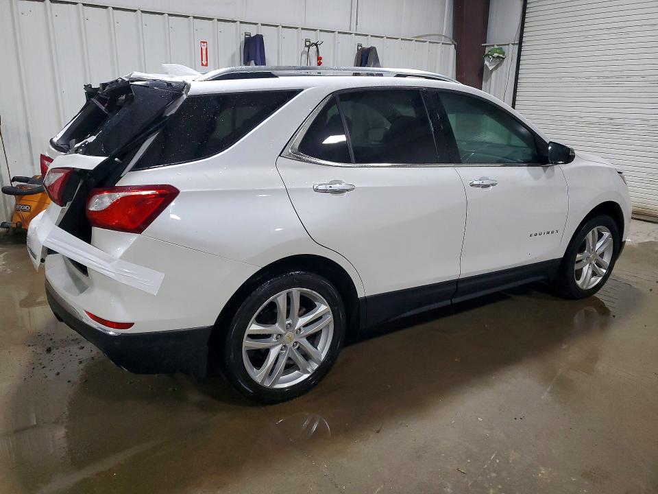 Photo 3 from auction – 2018 CHEVROLET EQUINOX with VIN 2GNAXWEX0J6219954