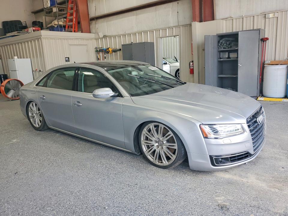 Photo 4 from auction – 2015 AUDI A8 with VIN WAU32AFD0FN029353