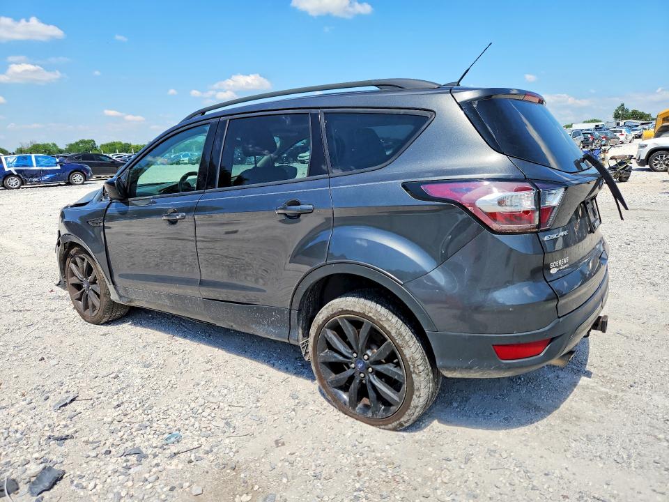 Photo 2 from auction – 2017 FORD ESCAPE with VIN 1FMCU9G97HUB75002