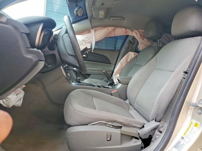 Photo 7 from auction – 2015 CHEVROLET MALIBU with VIN 1G11B5SL4FF185879
