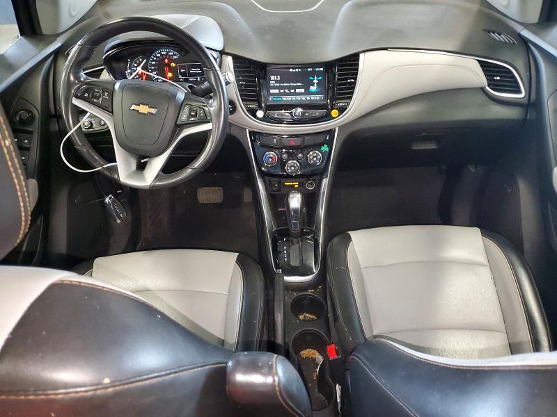 Photo 8 from auction – 2017 CHEVROLET TRAX with VIN 3GNCJMSB8HL189695