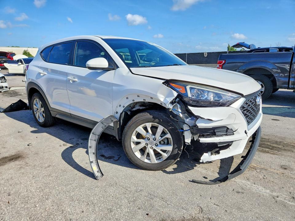 Photo 4 from auction – 2020 HYUNDAI TUCSON with VIN KM8J23A44LU242929