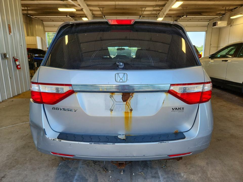Photo 6 from auction – 2011 HONDA ODYSSEY with VIN 5FNRL5H40BB051991