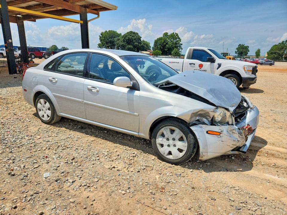 Zdjęcie 4 z aukcji – 2007 SUZUKI FORENZA z VIN KL5JD56Z57K547927