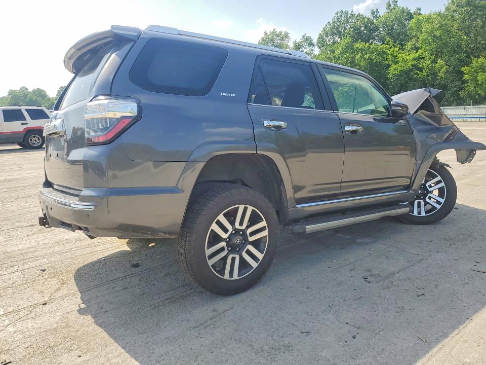 Photo 3 from auction – 2014 TOYOTA 4RUNNER with VIN JTEBU5JR2E5166100