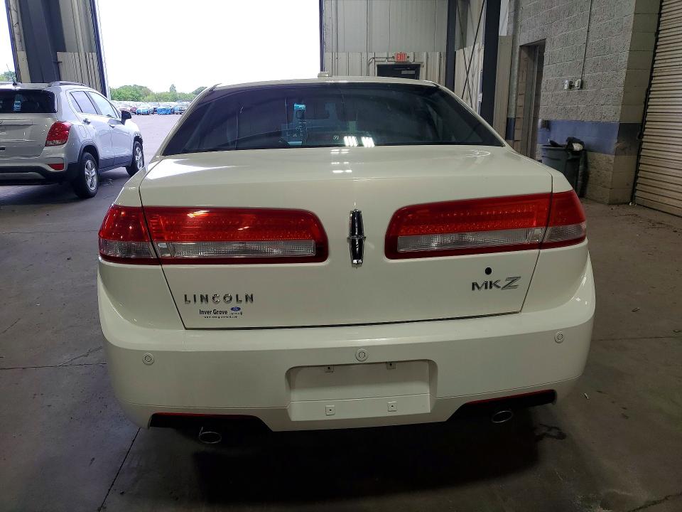 Photo 6 from auction – 2012 LINCOLN MKZ with VIN 3LNHL2GC3CR816223