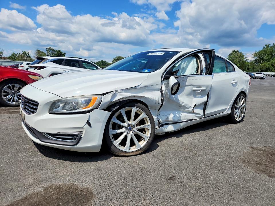VOLVO S60 2016 with VIN LYV402FK9GB108166 - Photo from auction