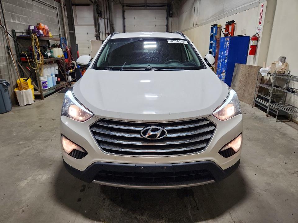 Photo 5 from auction – 2016 HYUNDAI SANTA FE with VIN KM8SMDHF7GU156189