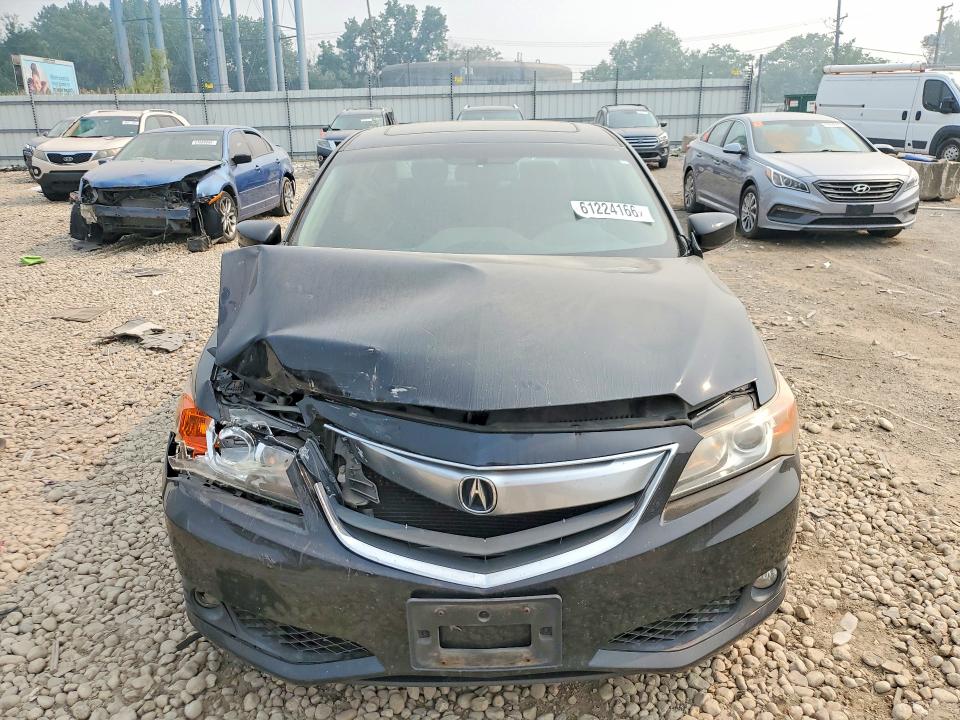 Zdjęcie 5 z aukcji – 2013 ACURA ILX z VIN 19VDE1F54DE002836