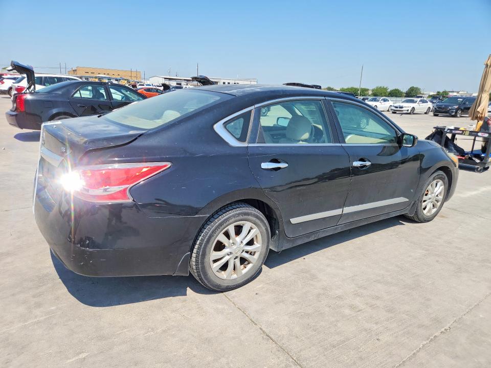 Photo 3 from auction – 2014 NISSAN ALTIMA with VIN 1N4AL3AP0EN378571