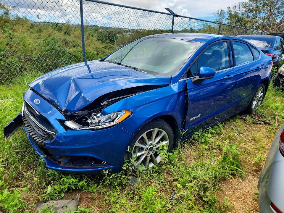 FORD FUSION 2017 con VIN 3FA6P0UU2HR183373 - Foto de la subasta