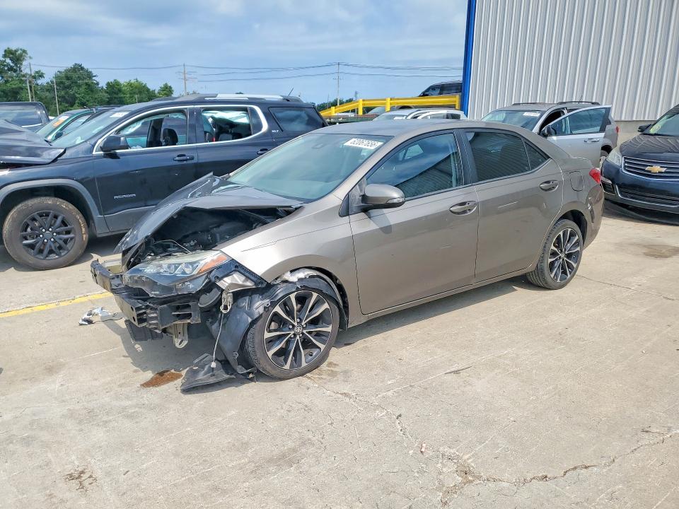 TOYOTA COROLLA 2018 with VIN 5YFBURHEXJP780114 - Photo from auction