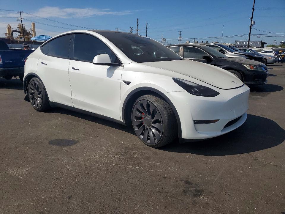 Photo 4 from auction – 2024 TESLA MODEL Y with VIN 7SAYGDEF6RF128103
