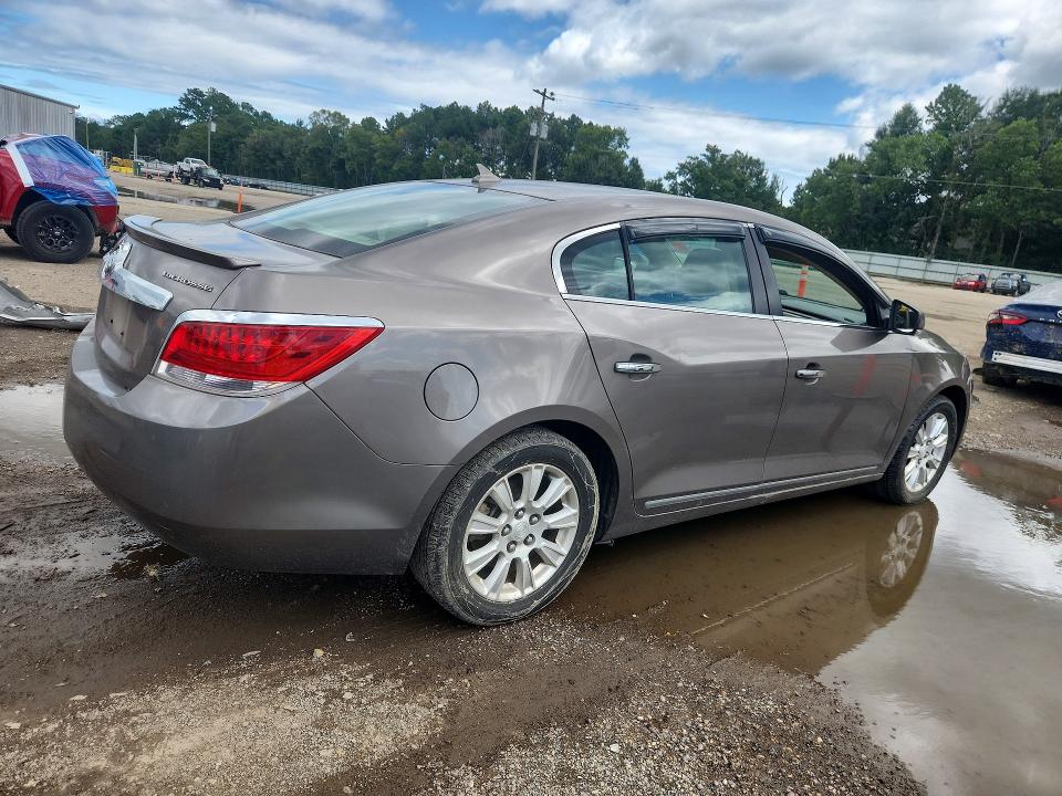 Photo 3 from auction – 2012 BUICK LACROSSE with VIN 1G4GC5ERXCF246805