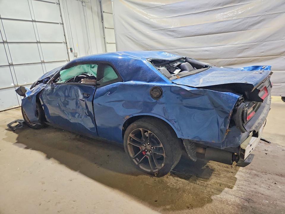 Photo 2 from auction – 2022 DODGE CHALLENGER with VIN 2C3CDZC9XNH229311