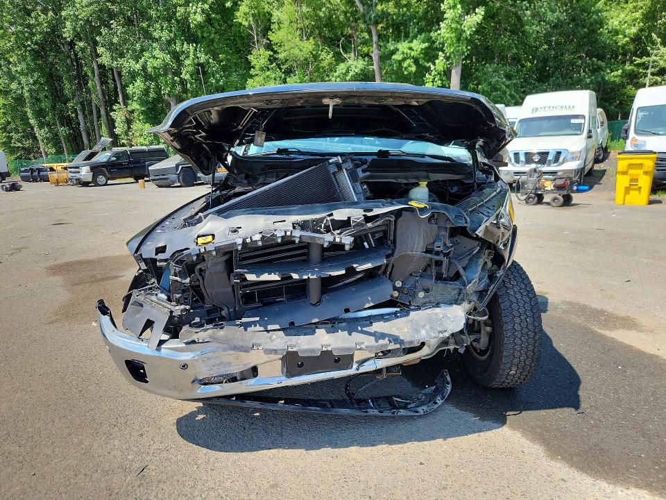 Фото 5 с аукциона – 2016 RAM 1500 с VIN 1C6RR7GT7GS173509