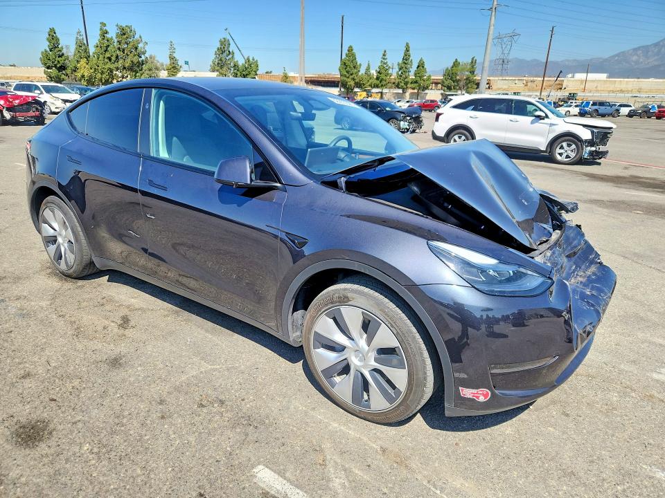 Photo 4 from auction – 2024 TESLA MODEL Y with VIN 7SAYGDED0RF008926