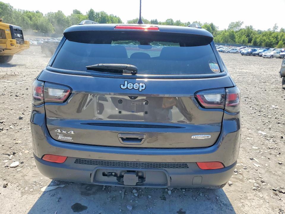 Photo 6 from auction – 2023 JEEP COMPASS with VIN 3C4NJDFN8PT528301