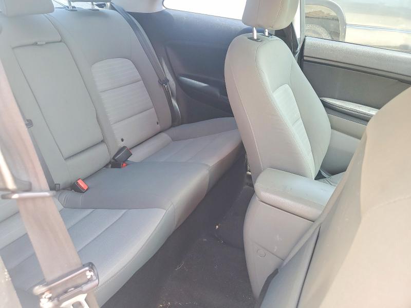 Photo 10 from auction – 2014 KIA FORTE KOUP with VIN KNAFX6A81E5175586