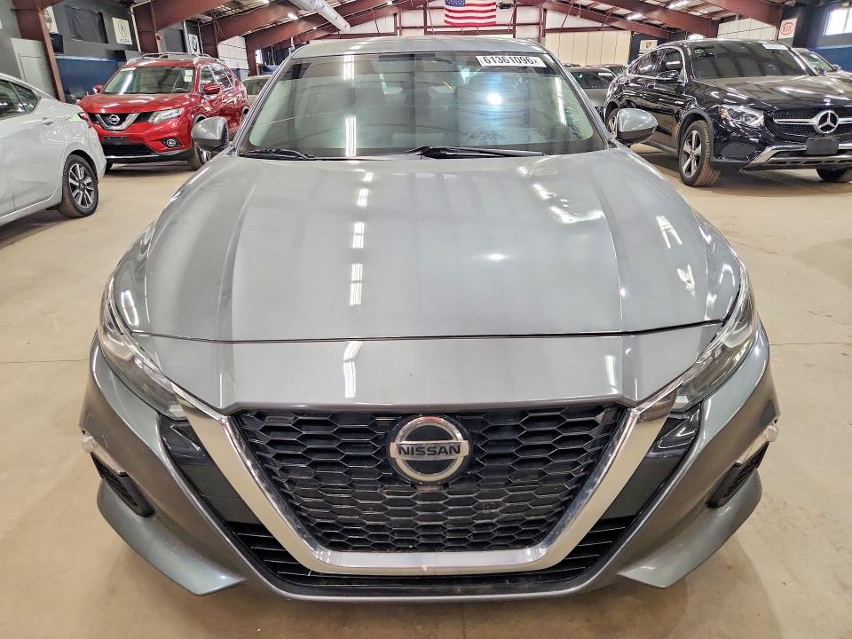 Photo 5 from auction – 2020 NISSAN ALTIMA with VIN 1N4BL4BV3LC240698