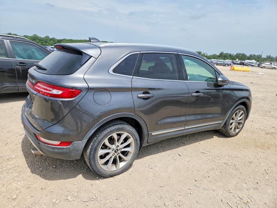 Photo 3 from auction – 2018 LINCOLN MKC with VIN 5LMCJ2C99JUL20677