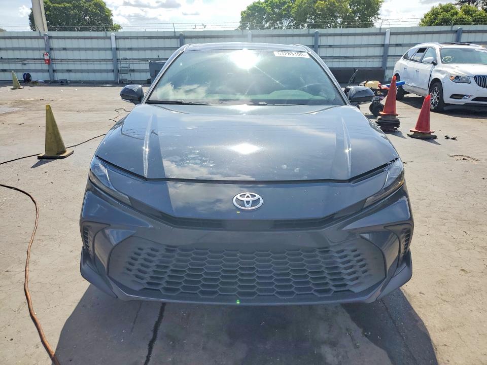 Photo 5 from auction – 2025 TOYOTA CAMRY with VIN 4T1DAACK7SU006323
