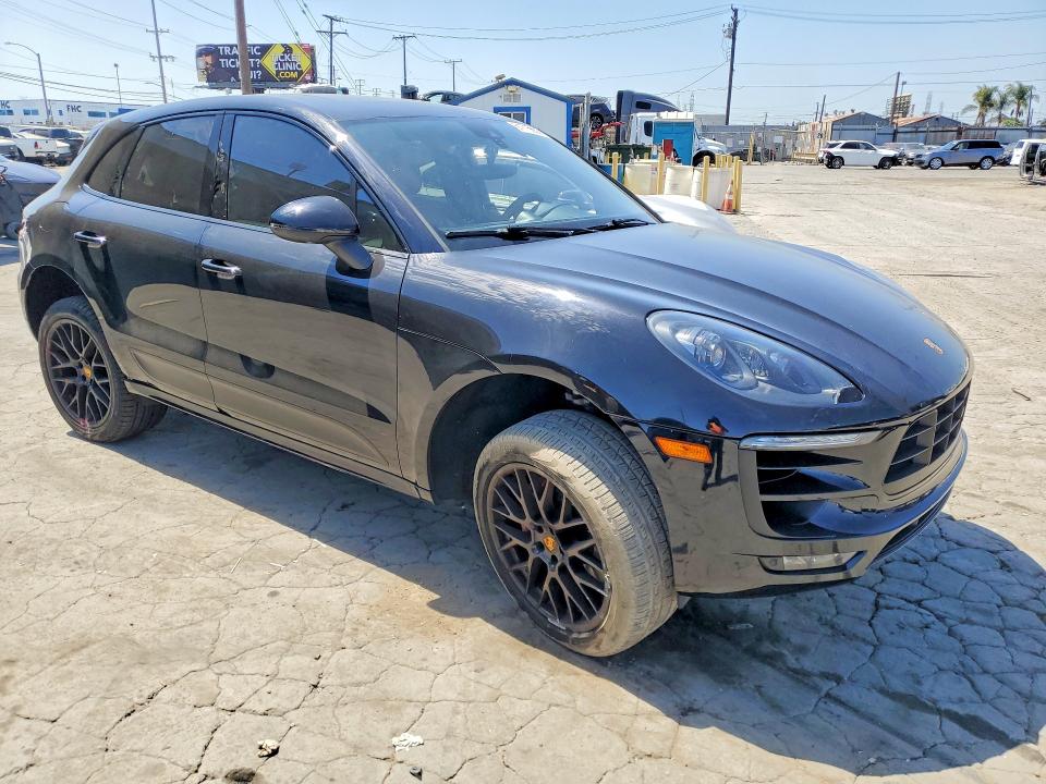 Photo 4 from auction – 2017 PORSCHE MACAN with VIN WP1AG2A57HLB51139