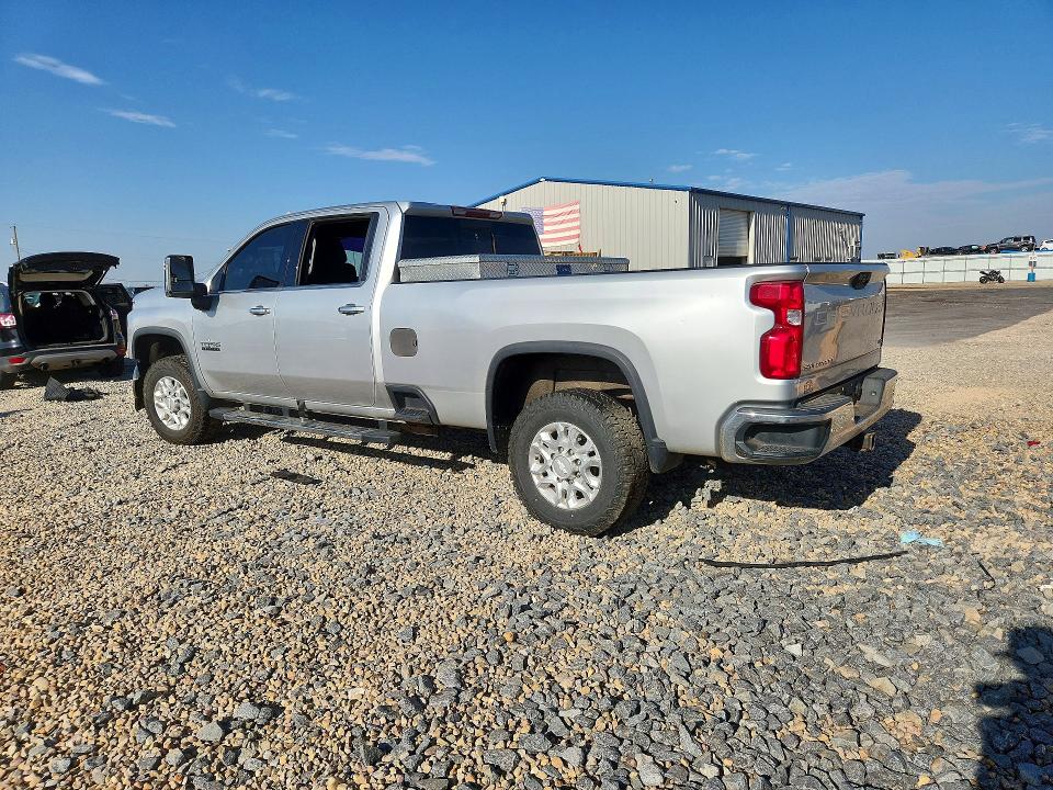 Photo 2 from auction – 2020 CHEVROLET SILVERADO with VIN 1GC4YPE70LF228316