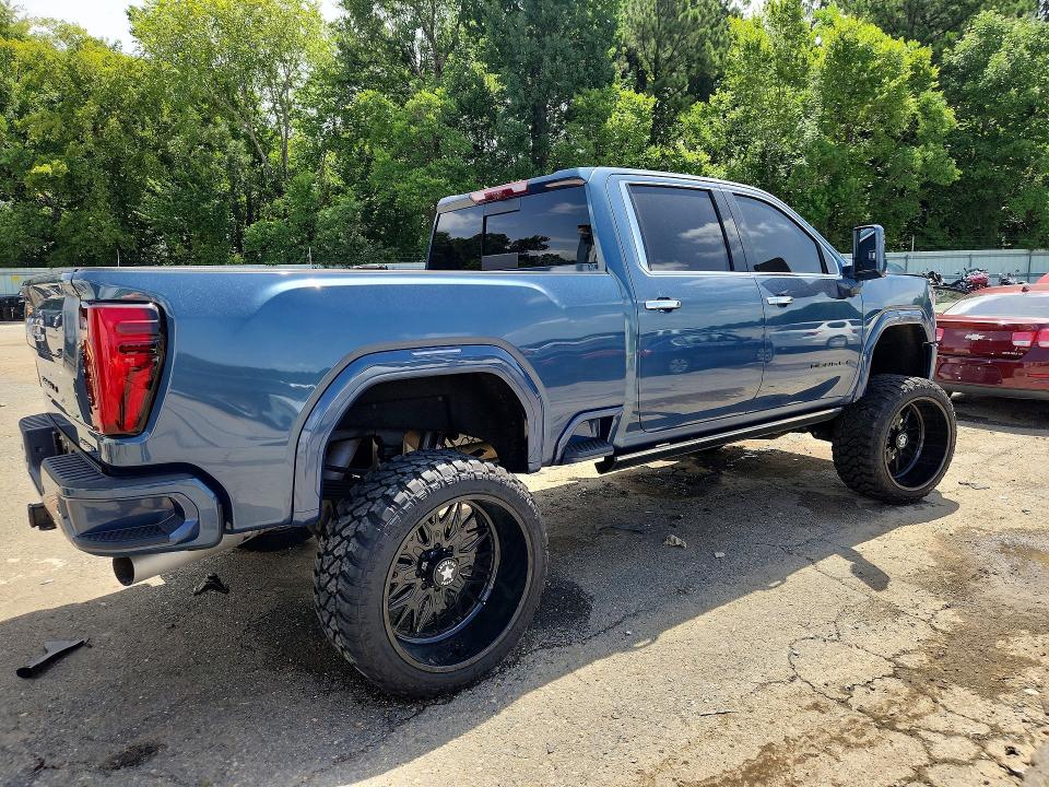 Photo 3 from auction – 2025 GMC SIERRA with VIN 1GT4UXEY0SF273615