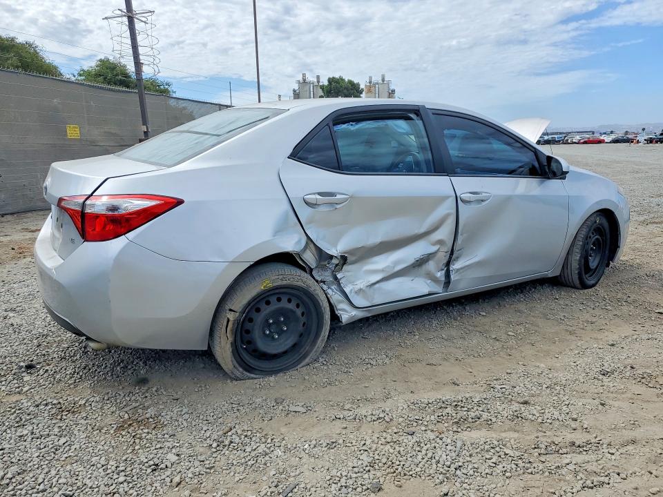 Photo 3 from auction – 2016 TOYOTA COROLLA with VIN 5YFBURHE5GP539098