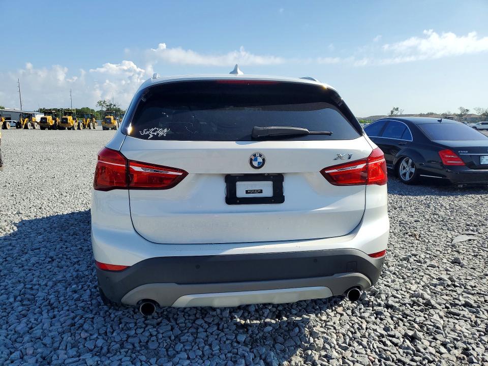 Photo 6 from auction – 2017 BMW X1 with VIN WBXHU7C30H5H34163