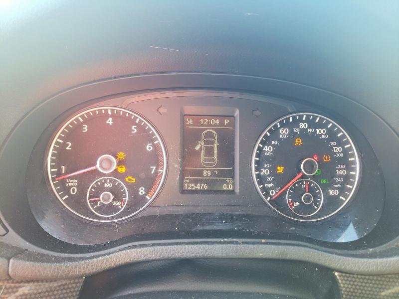 Photo 9 from auction – 2015 VOLKSWAGEN PASSAT with VIN 1VWBT7A30FC021839