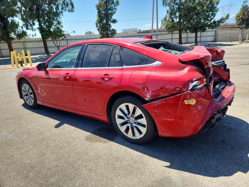 Photo 2 from auction – 2022 TOYOTA MIRAI with VIN JTDAAAAA3NA006049