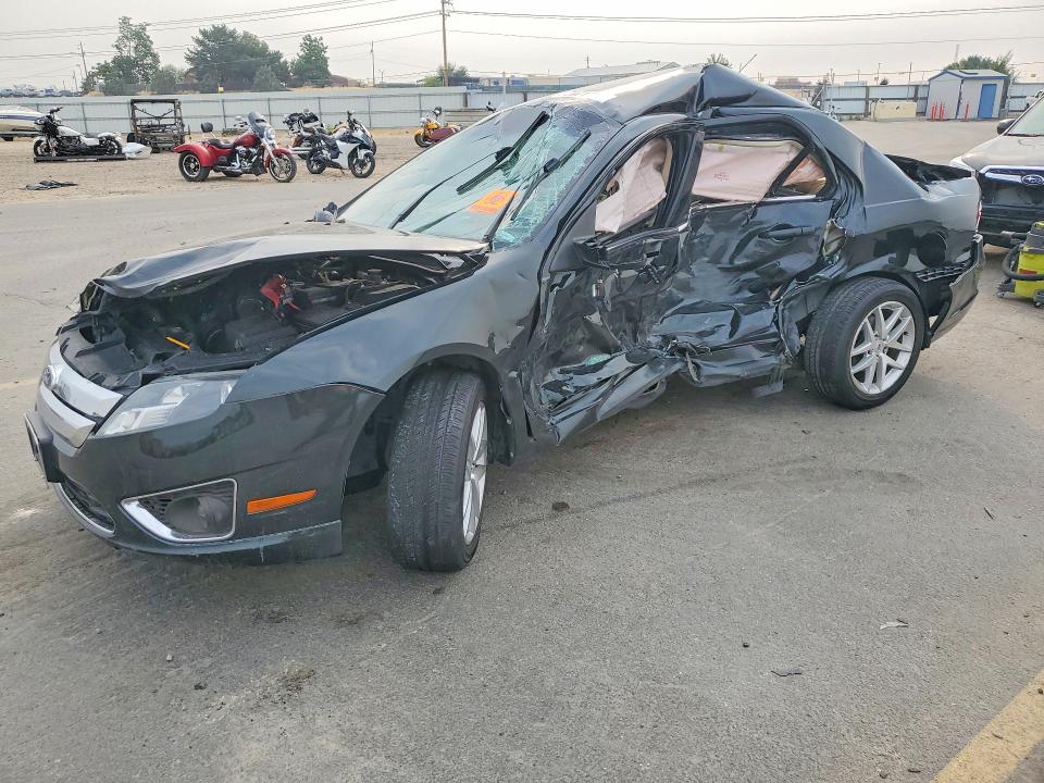 FORD FUSION 2010 with VIN 3FAHP0CG9AR320240 - Photo from auction