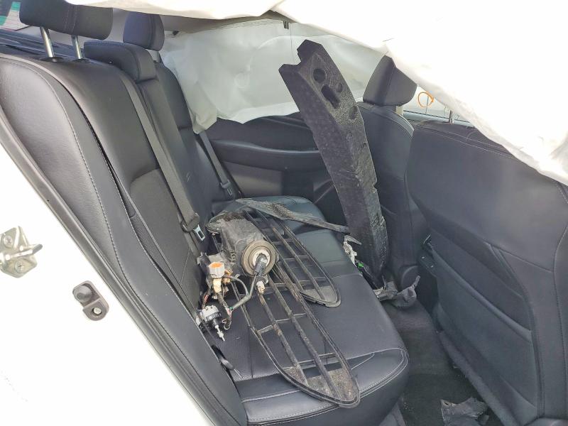 Photo 10 from auction – 2017 SUBARU LEGACY with VIN 4S3BNCN66H3004850
