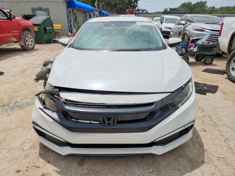 Photo 5 from auction – 2019 HONDA CIVIC with VIN 19XFC2F69KE017432