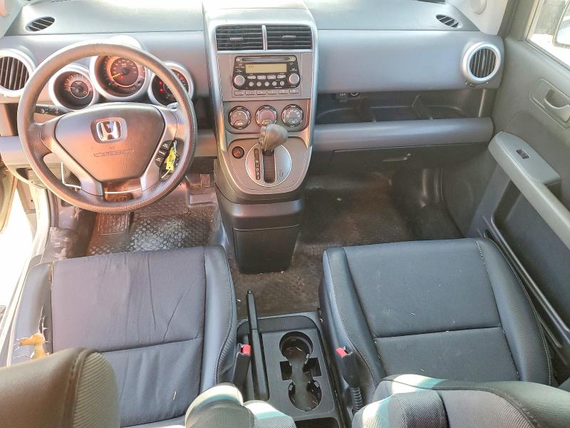 Photo 8 from auction – 2005 HONDA ELEMENT with VIN 5J6YH18665L006475