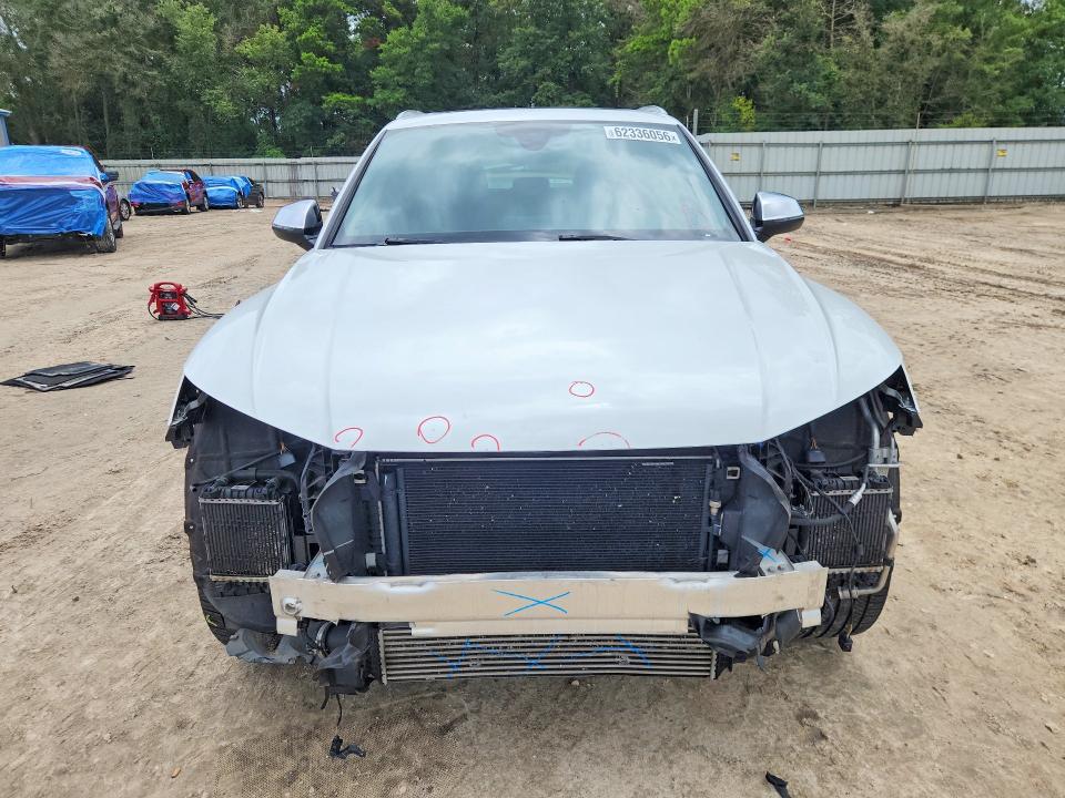 Photo 5 from auction – 2019 AUDI SQ5 with VIN WA1B4AFY2K2024219