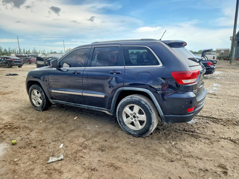 Photo 2 from auction – 2011 JEEP GRAND CHEROKEE with VIN 1J4RR4GG2BC540873