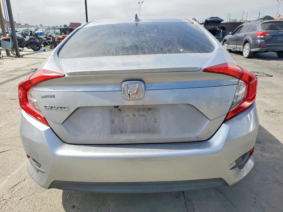 Photo 6 from auction – 2016 HONDA CIVIC with VIN 2HGFC1F71GH641953