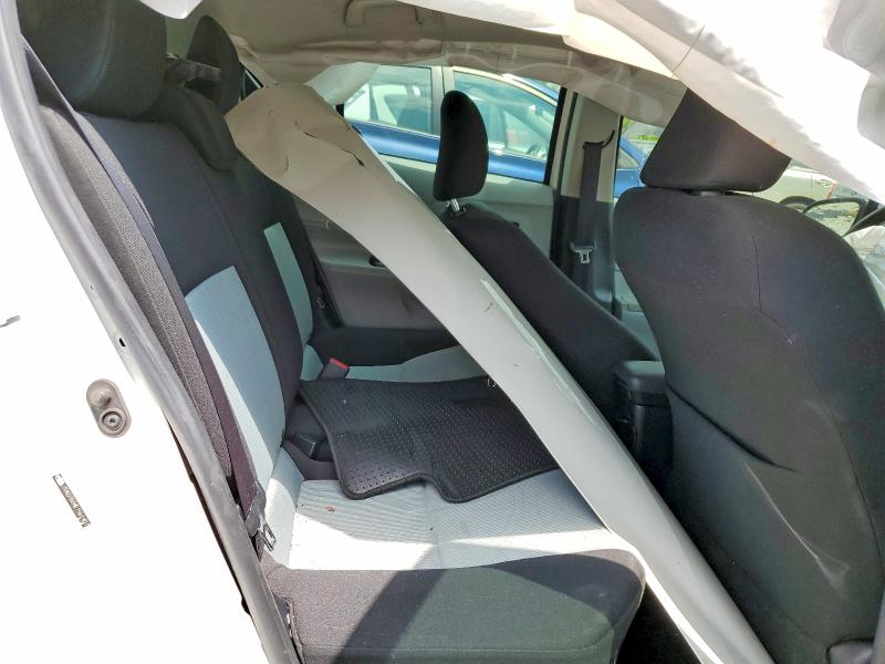 Photo 10 from auction – 2014 TOYOTA PRIUS C with VIN JTDKDTB34E1561907