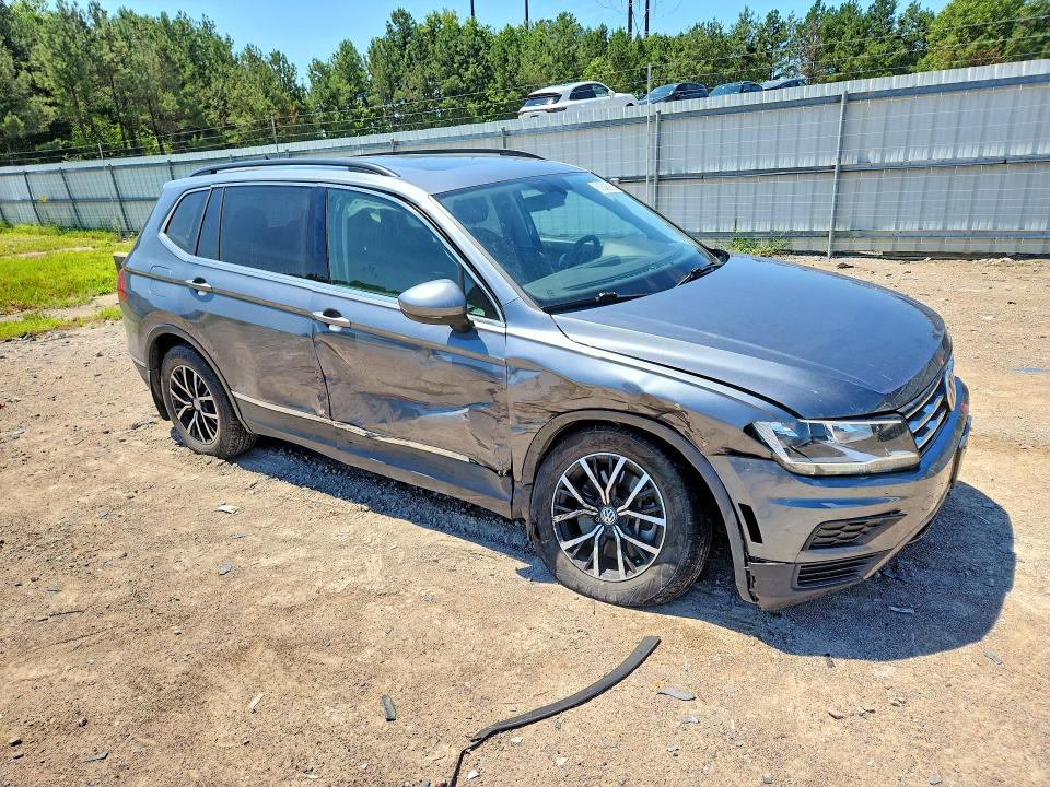Photo 4 from auction – 2021 VOLKSWAGEN TIGUAN with VIN 3VV2B7AX5MM016674