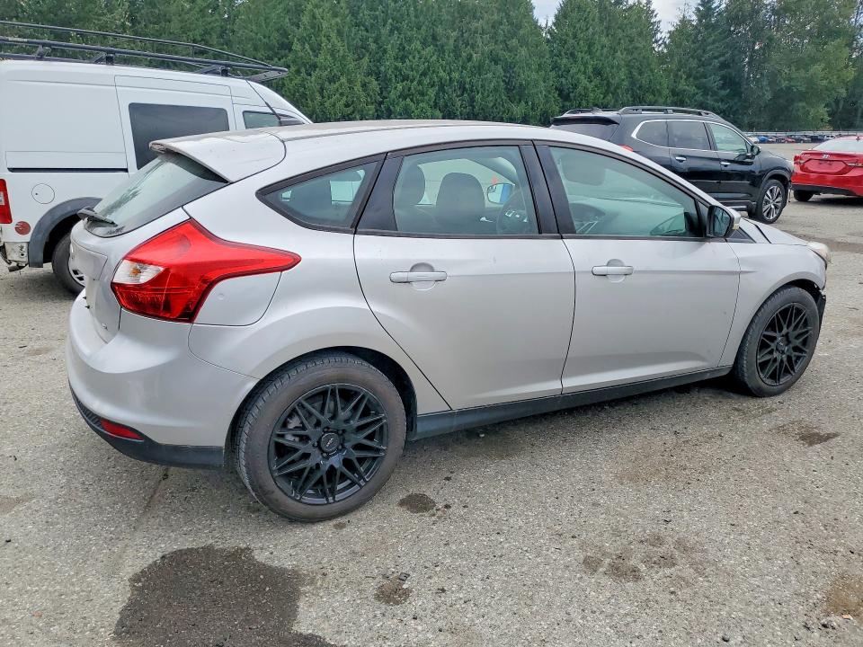 Photo 3 from auction – 2013 FORD FOCUS with VIN 1FADP3K21DL314103
