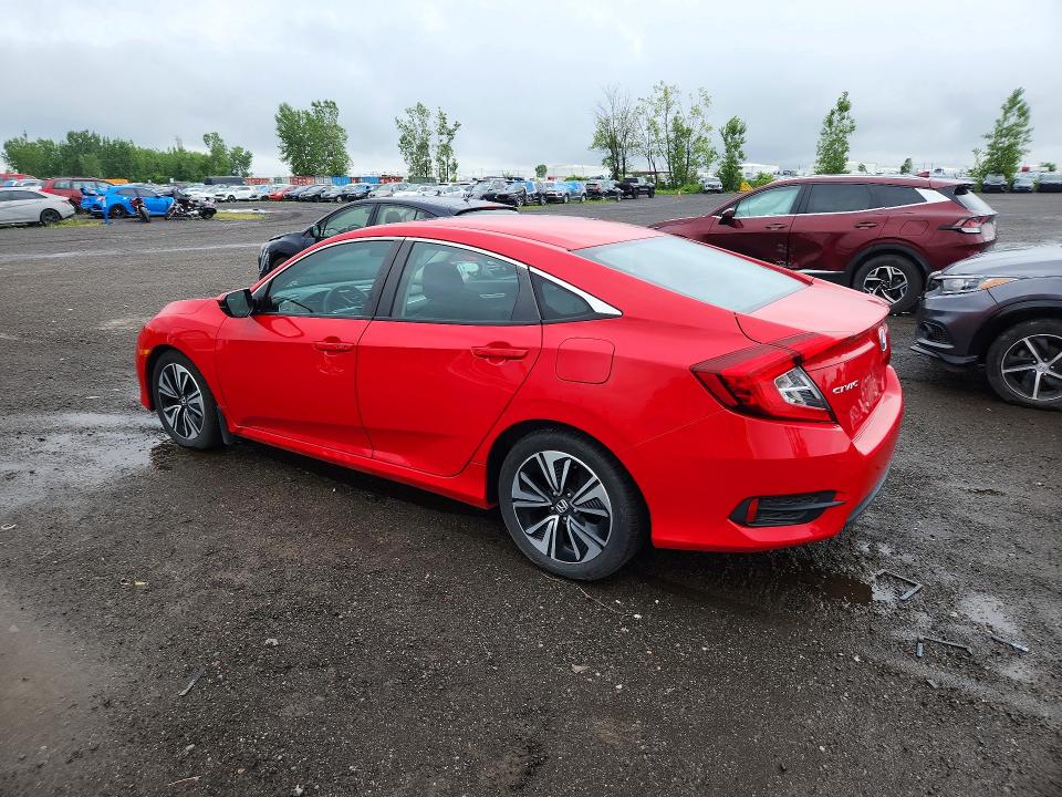 صورة رقم 2 من المزاد - 2017 HONDA CIVIC مع VIN 2HGFC2F81HH015920