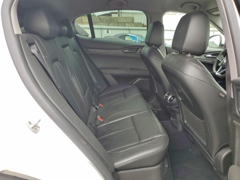 Photo 11 from auction – 2019 ALFA ROMEO STELVIO with VIN ZASPAJAN3K7C71311