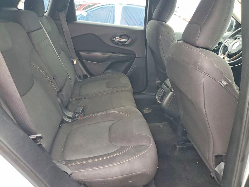 Photo 10 from auction – 2016 JEEP CHEROKEE with VIN 1C4PJMCB6GW144109