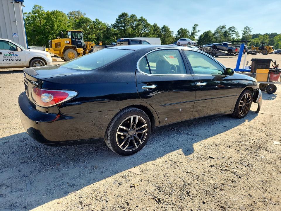 Photo 3 from auction – 2002 LEXUS ES with VIN JTHBF30G020023513
